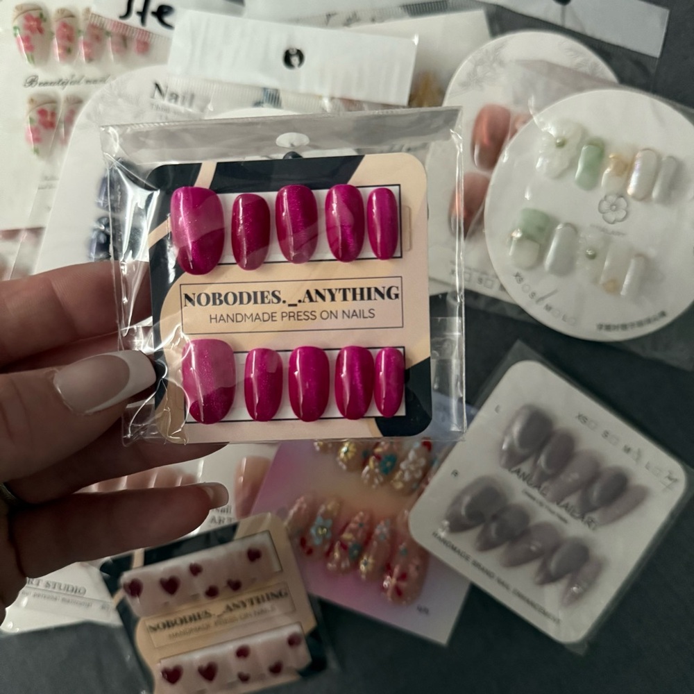 Handmade Press💅🏼On Nails-Live Unlisted Item - Picture 10 of 16